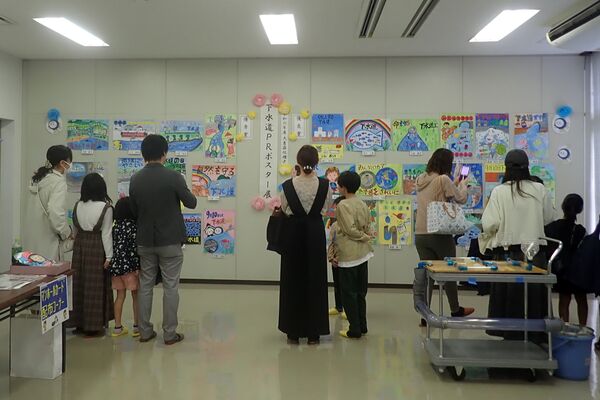 ポスターの展示